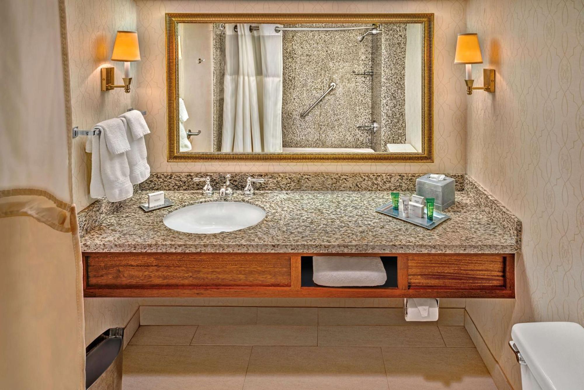 Doubletree By Hilton Philadelphia Airport Hotel Luaran gambar